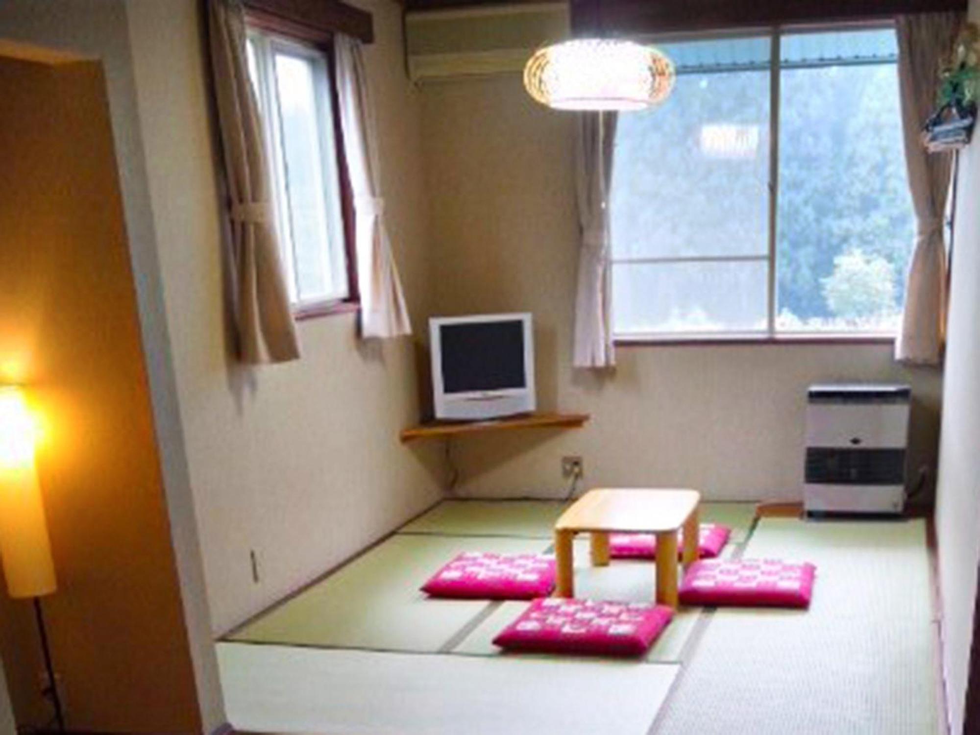 Pension Come Healing Tatami-Room- Vacation Stay 14980 Minamiuonuma Kültér fotó